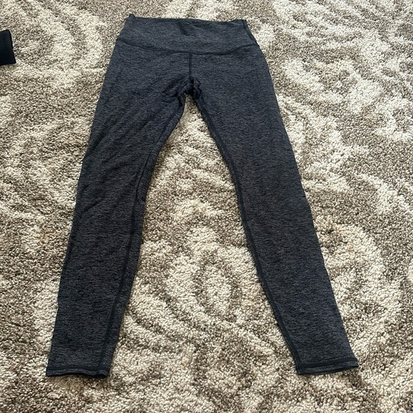 Aloyoga Alosoft High-Waist 7/8 Highlight Legging - Dark Heather Grey - Picture 2 of 6